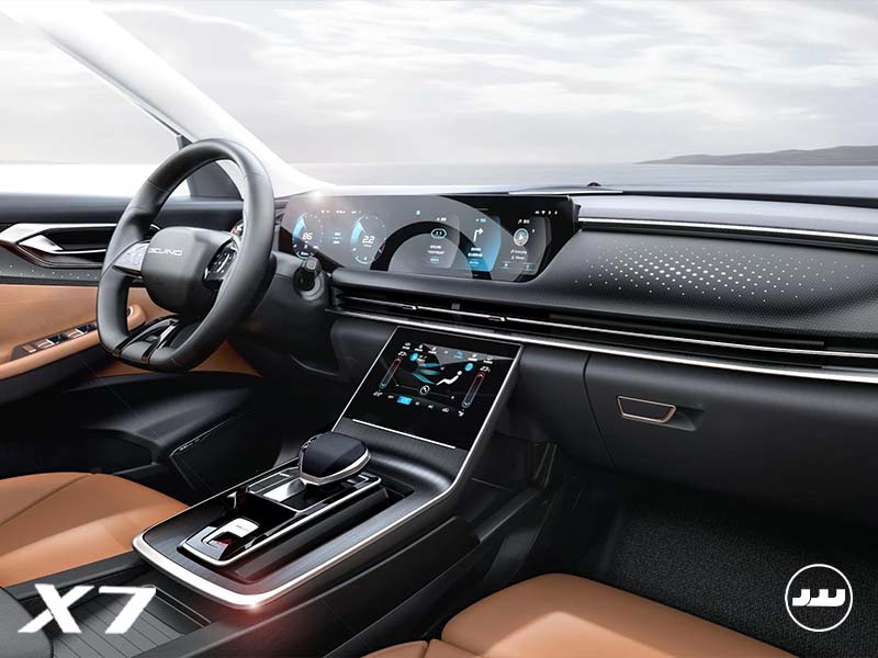 آپشن های BAIC X7